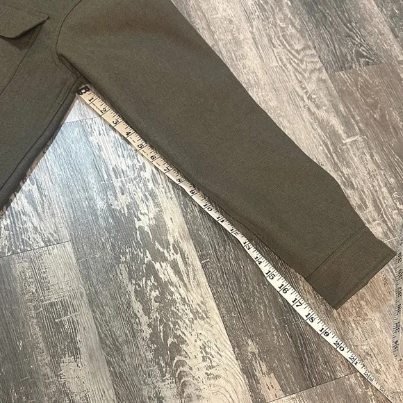 Carhartt Men's Rain Defender jacket - Picture 6 of 9